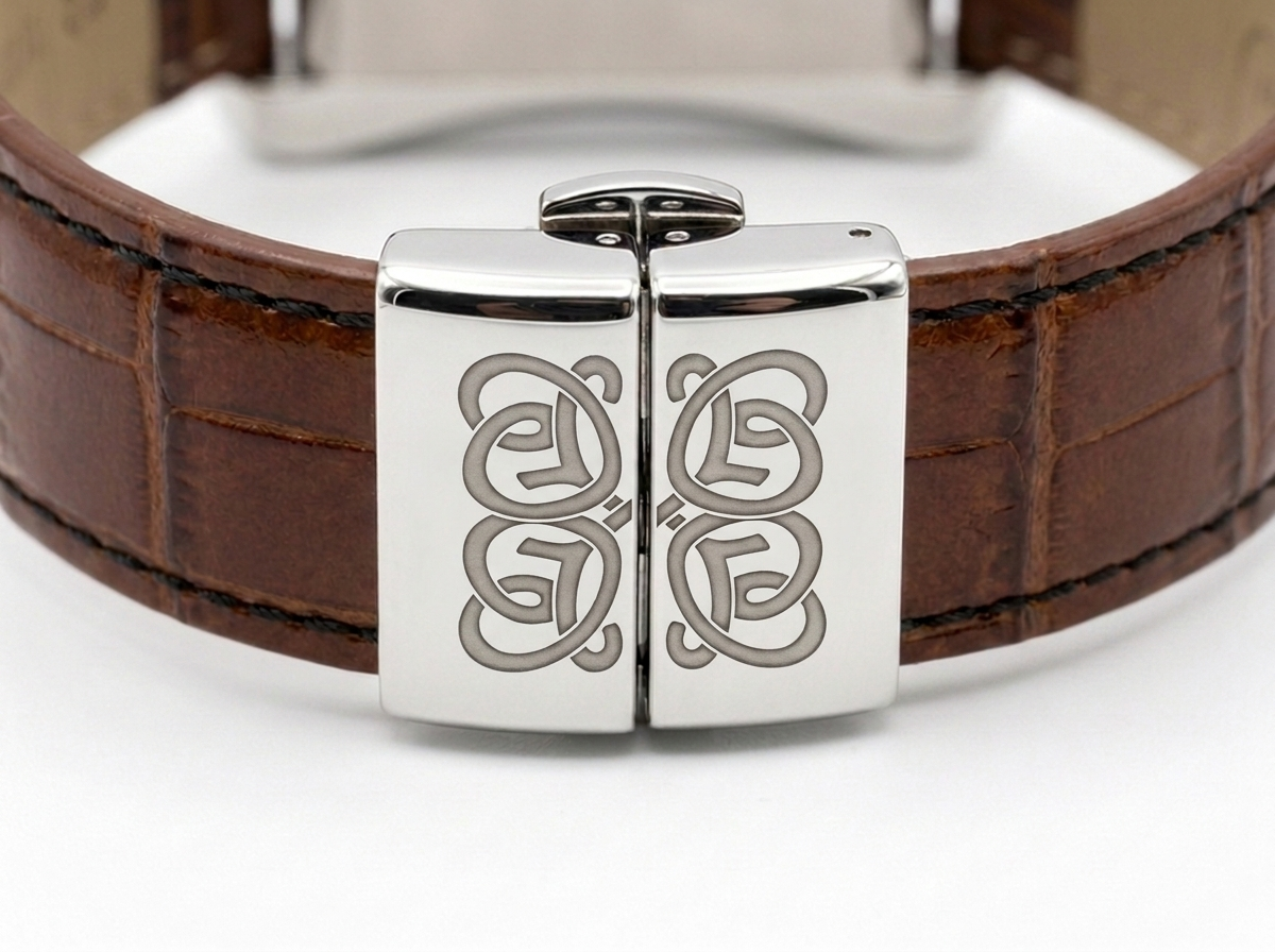 Belvaur Guichet — butterfly clasp with split-cipher engraving
