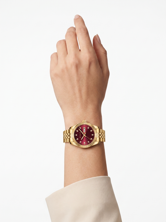 Belvaur Victoire - on wrist